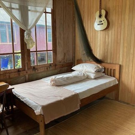 Areef Homestay Kaledupa Exterior foto