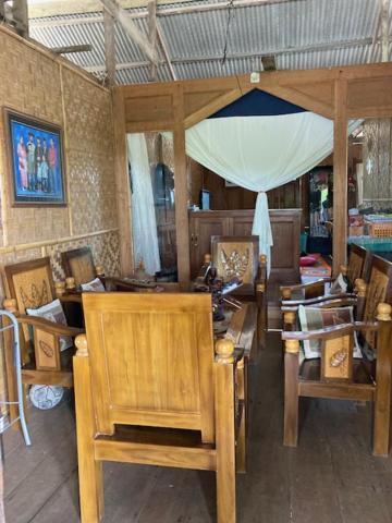 Areef Homestay Kaledupa Exterior foto